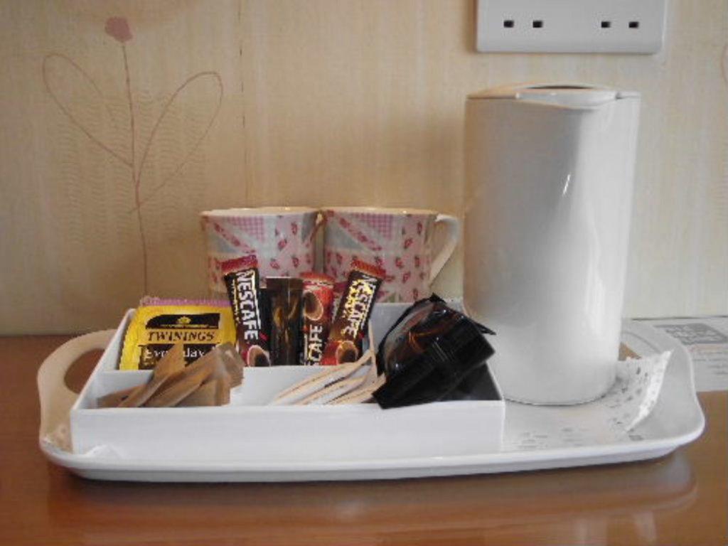 Whin Park Guest House Largs Extérieur photo